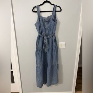 Elegant Blue Denim Maxi Dress
